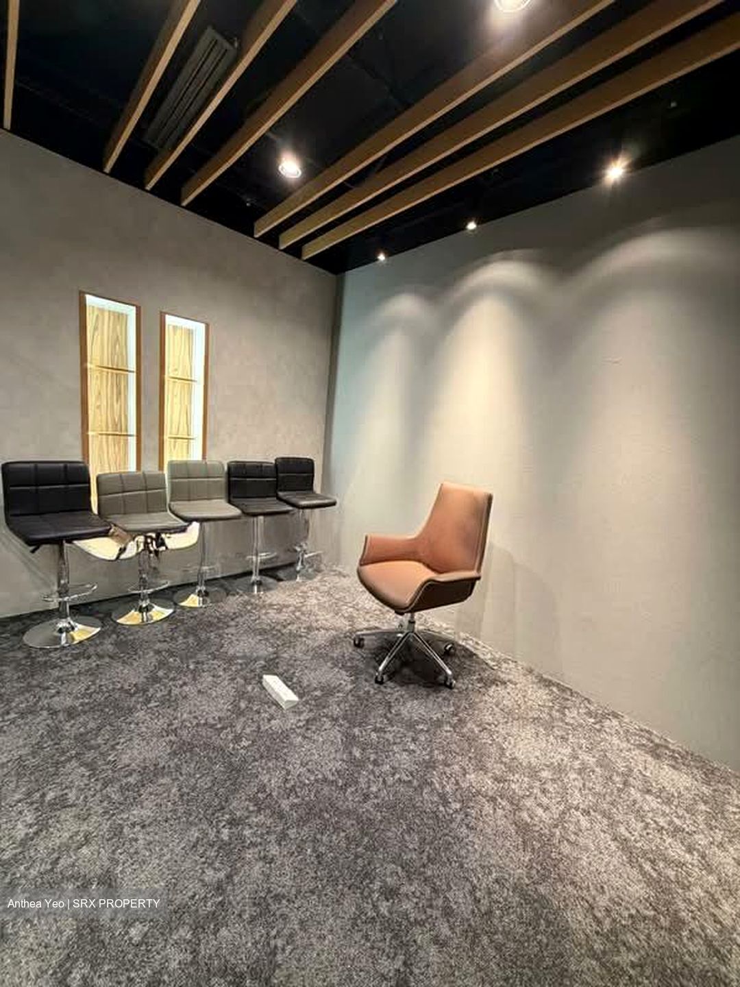 PLUS (D1), Office #588086811